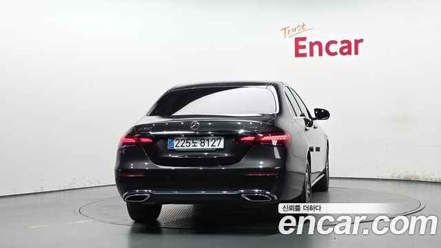 Mercedes-Benz E-Class W213 E350 4MATIC Avantgarde - фото 3
