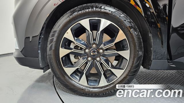 Kia Carnival 4-го поколения 9-Seater Signature - фото 4