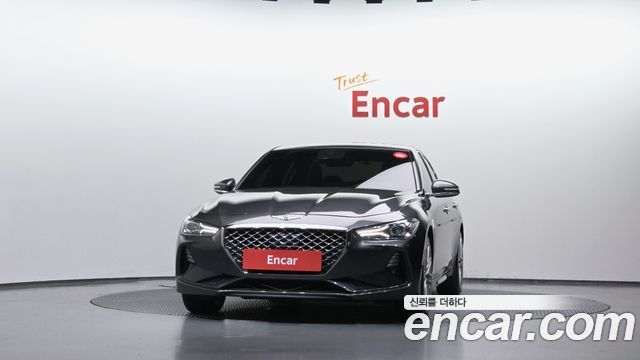 Genesis G70 2.0T Elite - фото 2