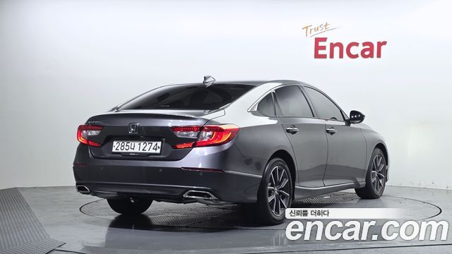 Honda Accord 10-го поколения 1.5 Turbo - фото 1