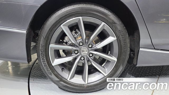 Honda Accord 10-го поколения 1.5 Turbo - фото 4