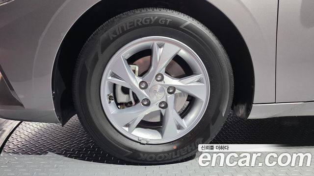 Hyundai Avante CN7 1.6 Modern - фото 4