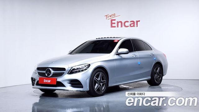Mercedes-Benz C-Class W205 C200 AMG Line - фото 0