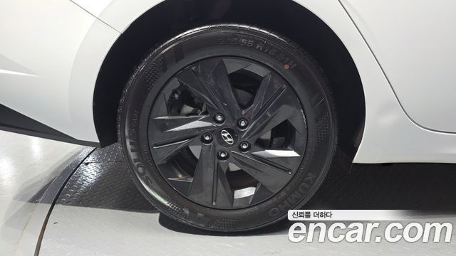 Hyundai Avante CN7 1.6 Inspiration - фото 4