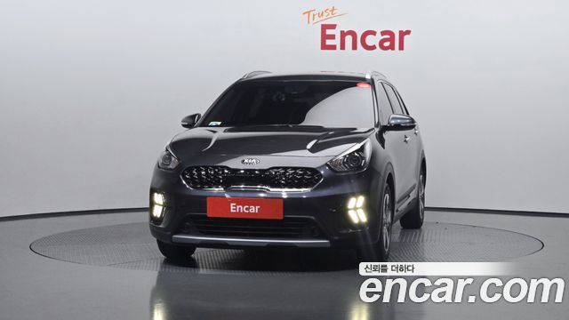 Kia Niro Новый 1.6 HEV Luxury - фото 2