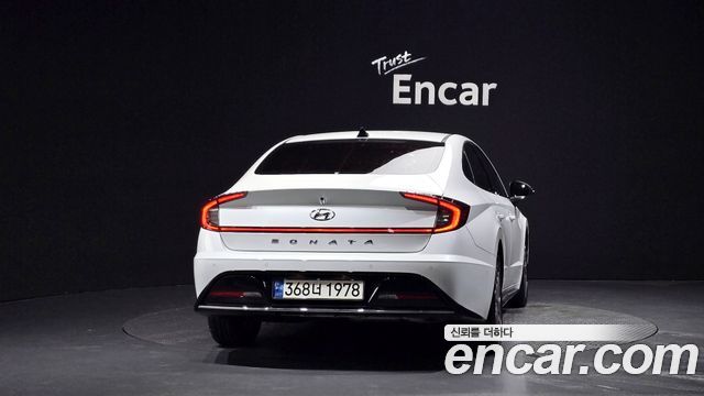 Hyundai Sonata DN8 2.0 Premium Plus - фото 2