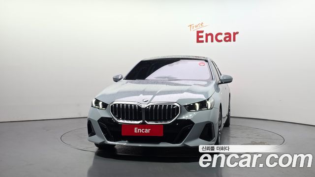 BMW 5-Series G60 520i M Sport - фото 2