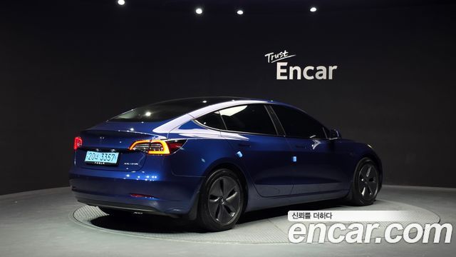 Tesla Model 3 Long Range AWD - фото 1