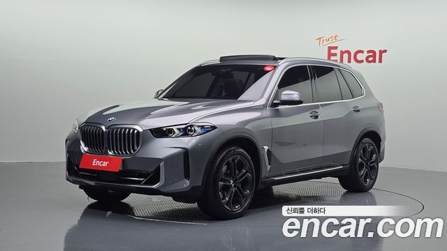 BMW X5 G05 xDrive 40i xLine - фото 0
