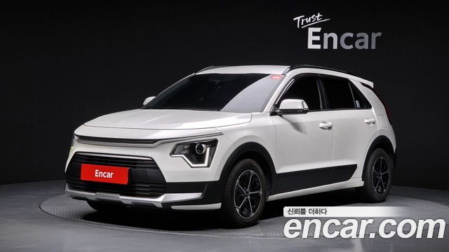 Kia Niro Совершенно новый Trendy - фото 0