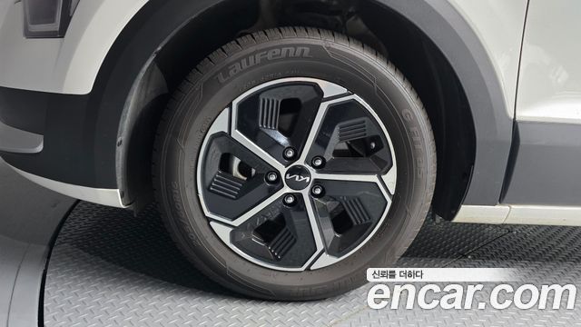 Kia Niro Совершенно новый Trendy - фото 4