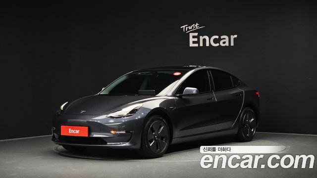 Tesla Model 3 Long Range AWD - фото 0