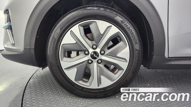 Kia Niro EV Noblesse - фото 4