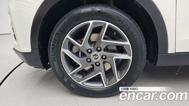 SsangYong Tivoli Gasoline 1.5 2WD V3 - фото 4