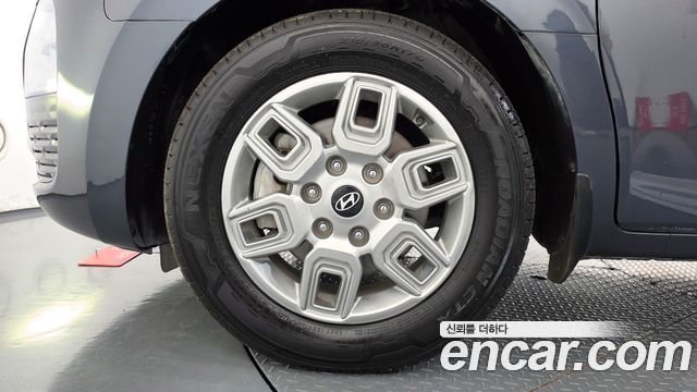 Hyundai Staria Cargo 3-Seater Modern - фото 4