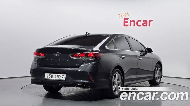 Hyundai Sonata 2.0 Smart Choice - фото 1