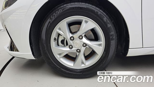 Hyundai Avante CN7 1.6 Modern - фото 4
