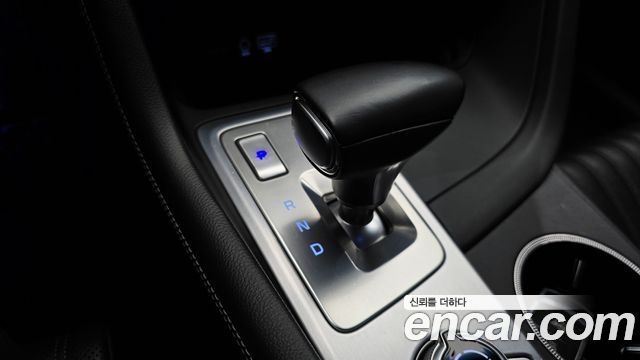 Genesis G70 2.0T Sport Package - фото 4