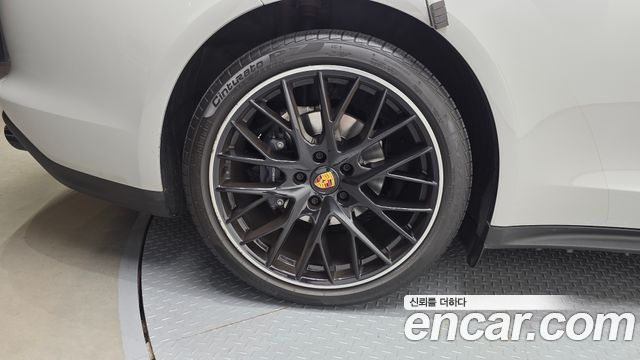 Porsche Panamera 2.9 AWD Platinum Edition - фото 4