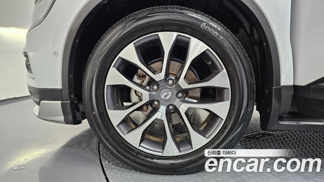 Renault Samsung QM6 Gasoline 2WD RE Signature - фото 4