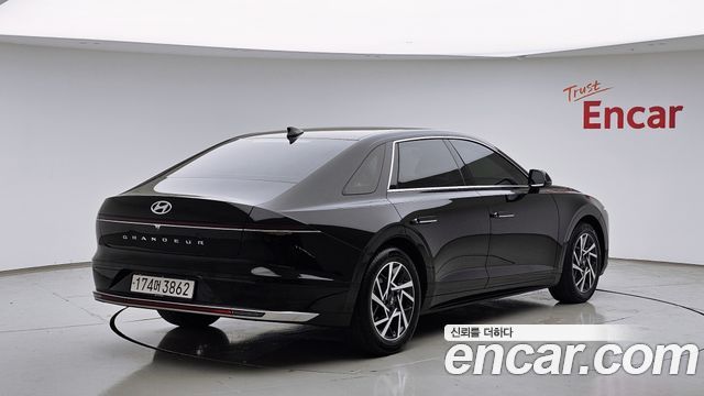 Hyundai Grandeur GN7 2,5 Gasoline 2WD Premium - фото 1