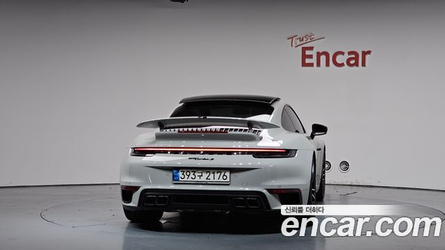 Porsche 911 Turbo S - фото 2