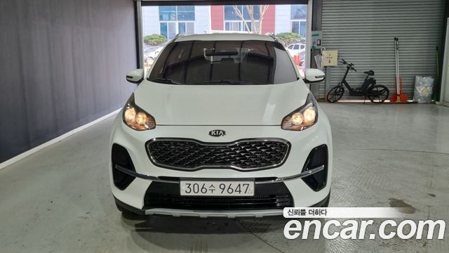 Kia Sportage Diesel 2.0 2WD Prestige - фото 2