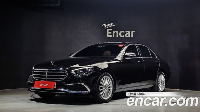 Mercedes-Benz E-Class W213 E250 Exclusive - фото 0
