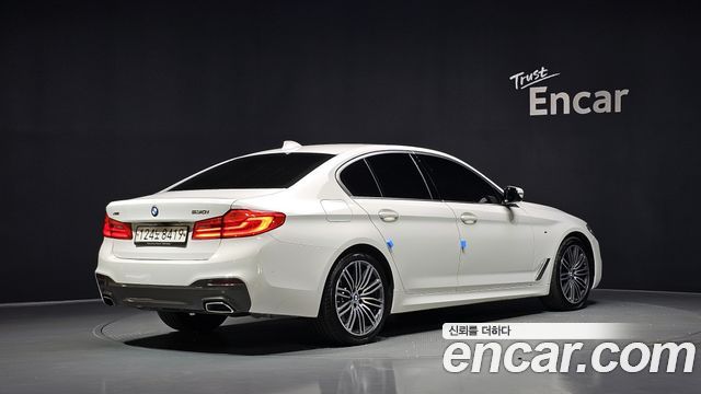BMW 5-Series G30 530i xDrive M Sport Package Plus - фото 1