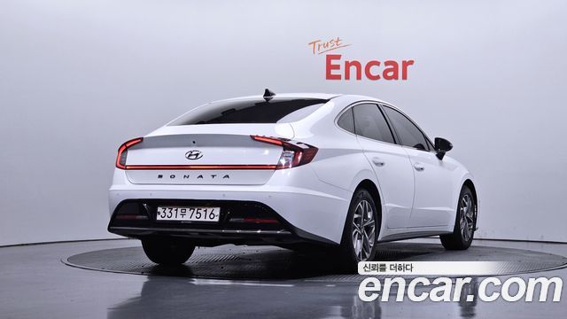 Hyundai Sonata DN8 2.0 Modern - фото 1