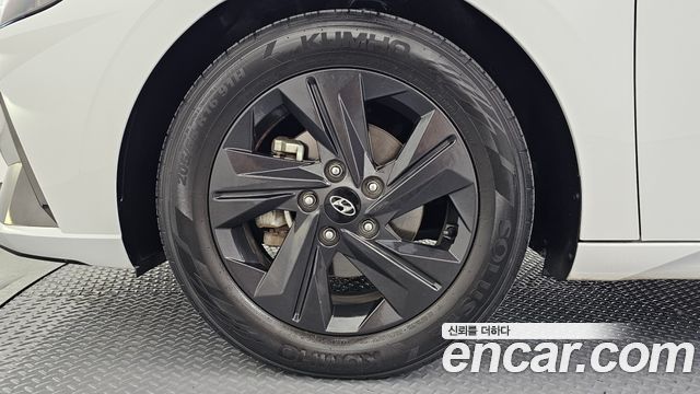 Hyundai Avante CN7 1.6 Inspiration - фото 4