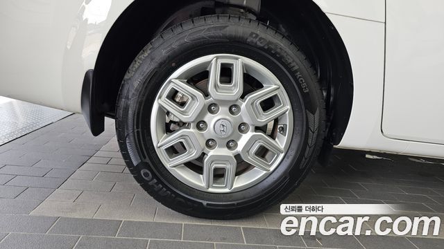Hyundai Staria Cargo 3-Seater Modern - фото 4