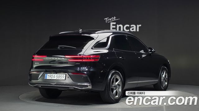 Genesis GV70 2.5T Gasoline AWD - фото 1