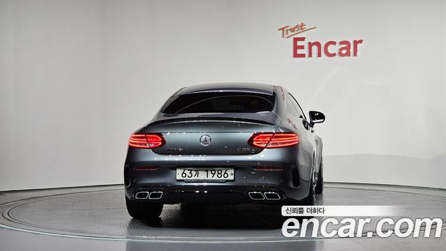 Mercedes-Benz C-Class W205 C63 AMG Coupe - фото 3