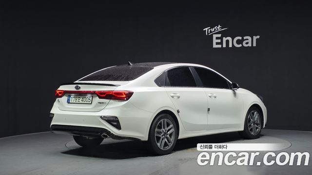 Kia K3 Совершенно новый Prestige - фото 0