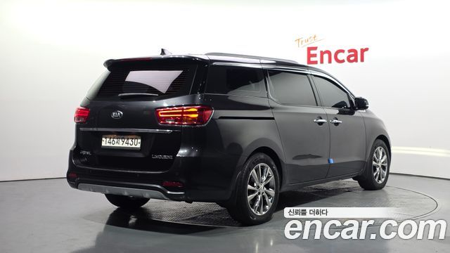 Kia Carnival Новый 7-Seater Limousine VIP - фото 1
