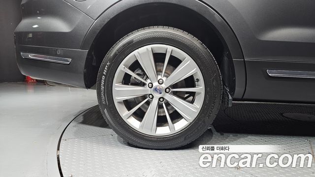 Ford Explorer 2.3 Limited 4WD 5th - фото 4