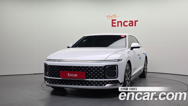 Hyundai Grandeur GN7, гибрид Exclusive - фото 2