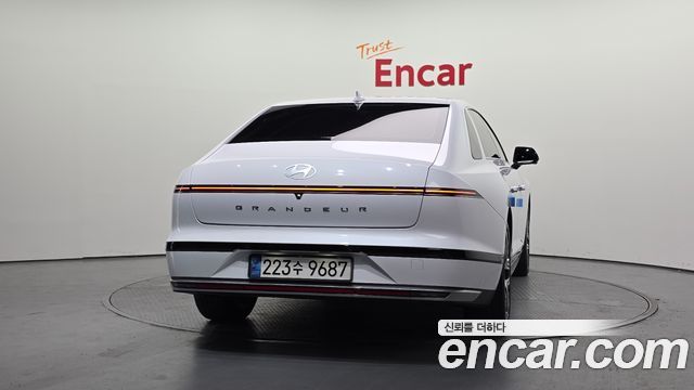 Hyundai Grandeur GN7, гибрид Exclusive - фото 3