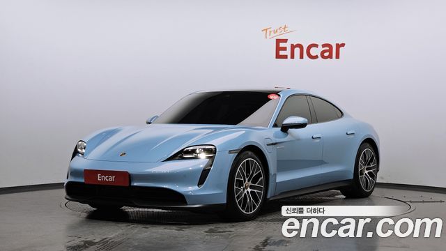 Porsche Taycan Base - фото 0