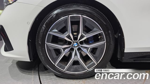 BMW 5-Series G60 523d xDrive M Sport - фото 3