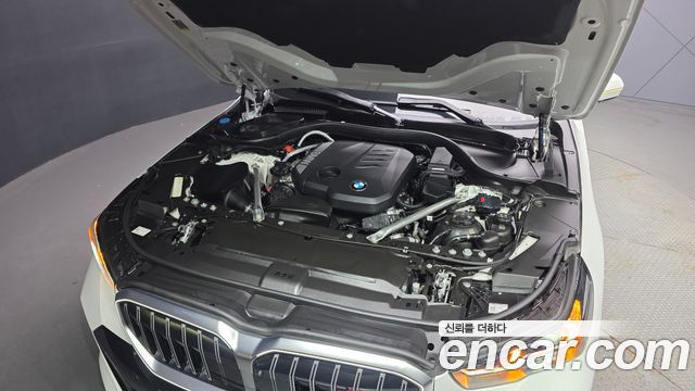 BMW 5-Series G60 523d xDrive M Sport - фото 4