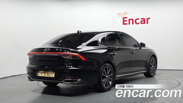 Hyundai Grandeur Новый IG 3.0 LPi Rent Car Exclusive - фото 1