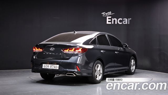 Hyundai Sonata 2.0 Smart Spicial - фото 1