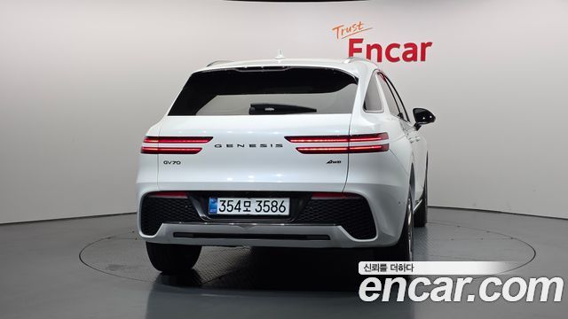 Genesis GV70 2.2 Diesel AWD - фото 3
