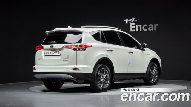 Toyota RAV4 2.5 4WD Hybrid 4th - фото 1