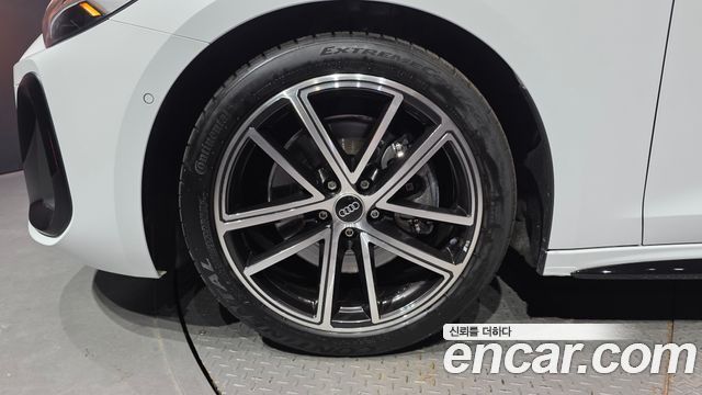 Audi A5 B10 45 TFSI Quattro S Line - фото 3