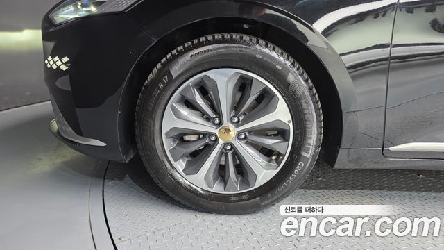 Kia K8 гибрид Noblesse - фото 4