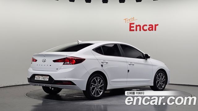 Hyundai Avante Новый AD 1.6 Style - фото 1