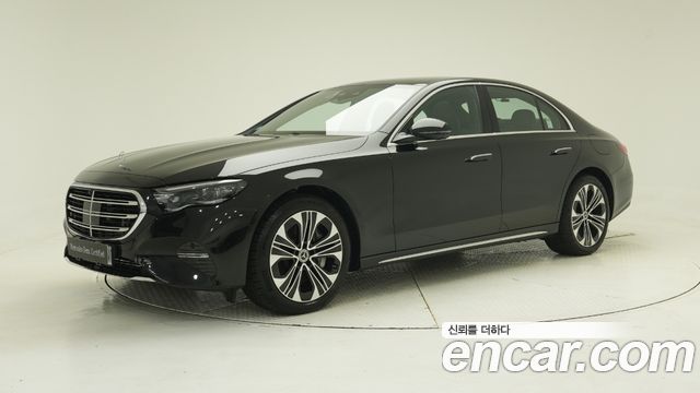 Mercedes-Benz E-Class W214 E350e 4MATIC - фото 0
